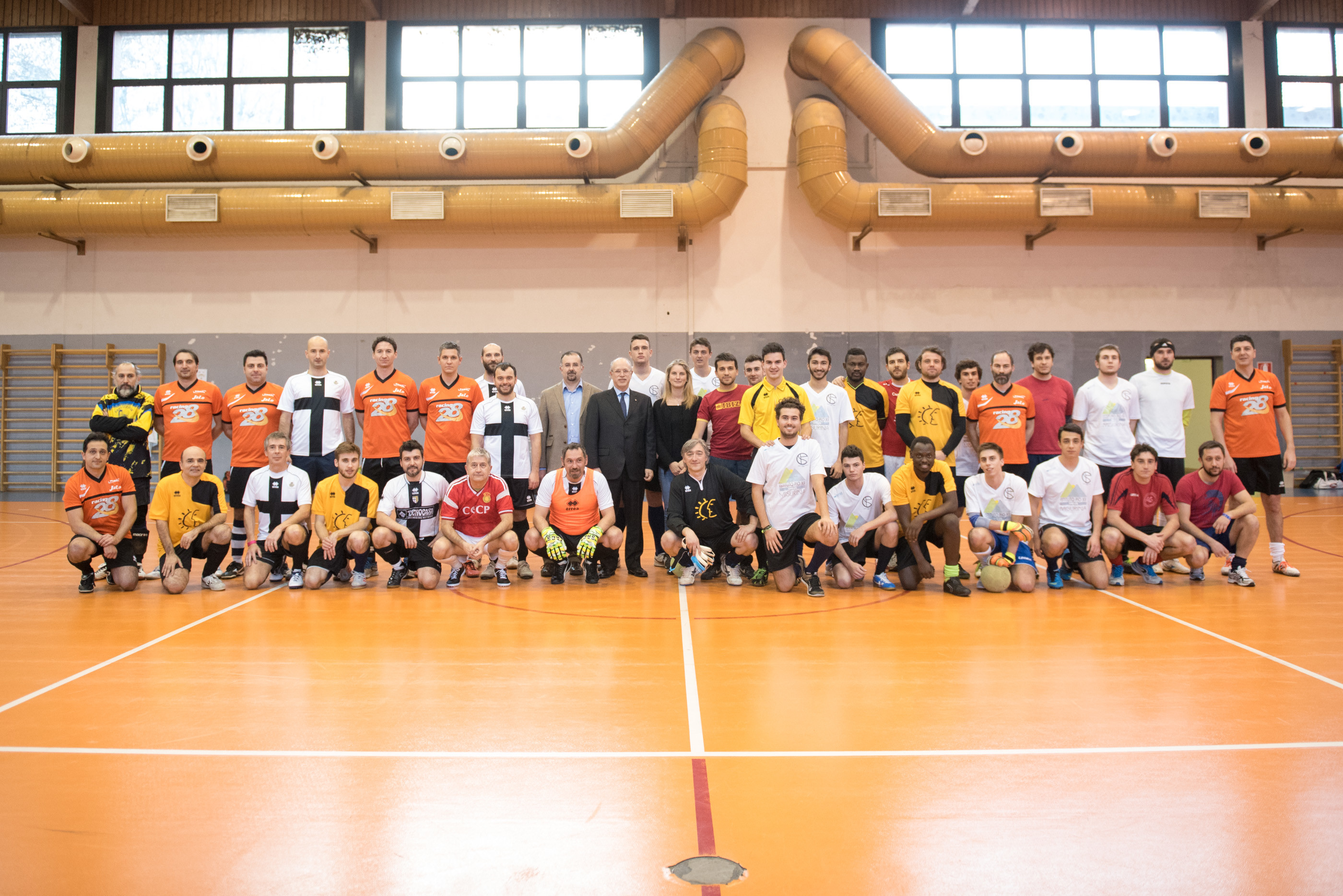Seconda edizione del torneo di calcio a 5 a scopo benefico, organizzato dall'Istituto ISS “Camillo Rondani”