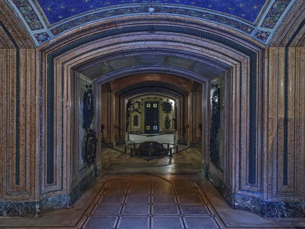 Alla Cappella Espiatoria di Monza 163 Corone attendono un restauro
